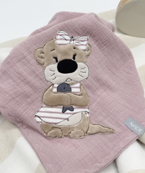 Halstuch "Otterdame mit Fisch"